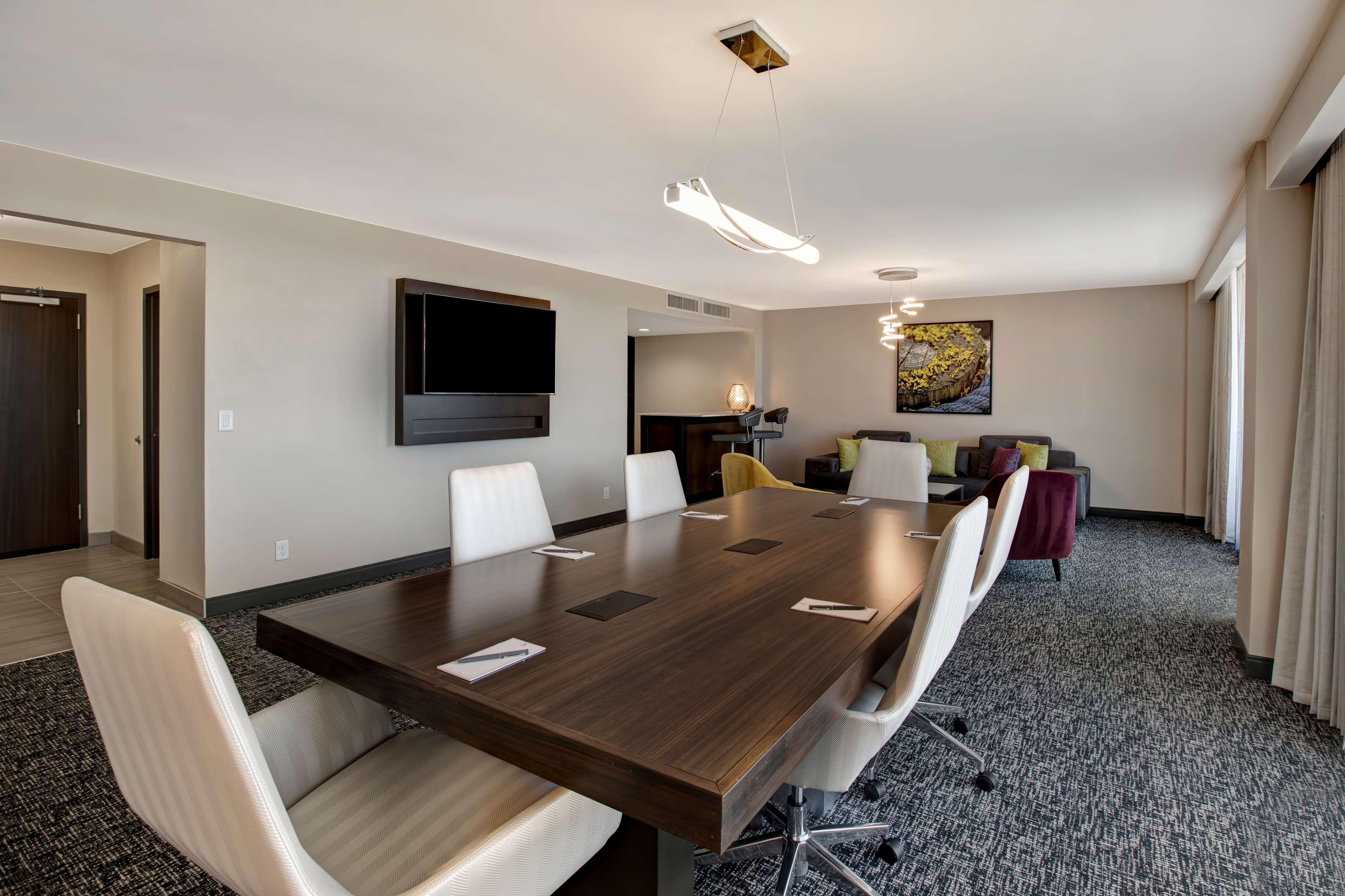 Embassy By Hilton Northwest Hotel 4*